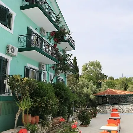 Hotel Meganisi ميغانيسي